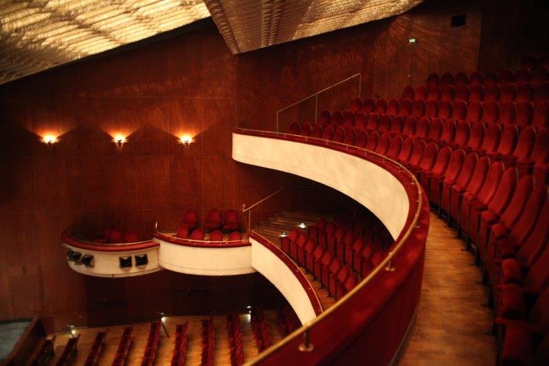 🎭 할레 오페라 하우스(오펀하우스 할레)